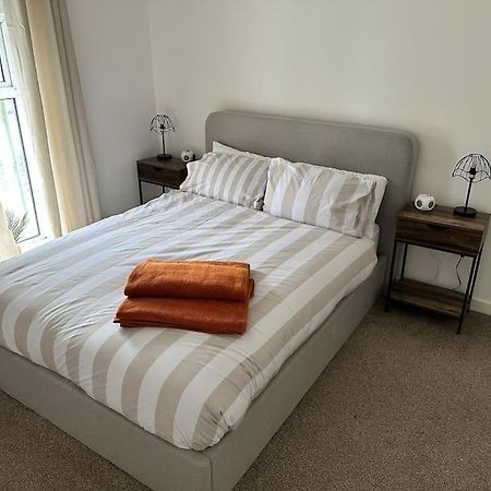 Stylish Miners Cottage At North Rd Porth  المظهر الخارجي الصورة